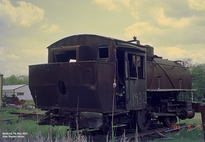 Steve Hall Solvay 2nd loco Beford PA 2001 Alan Maples photo copy.jpg