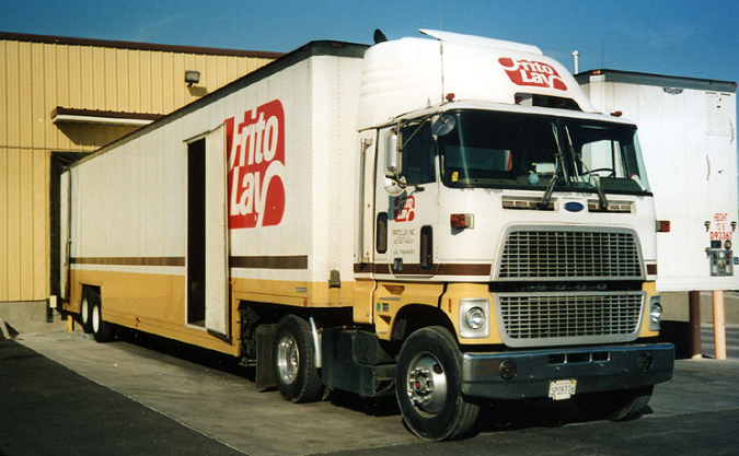 fritolaytruck.jpg