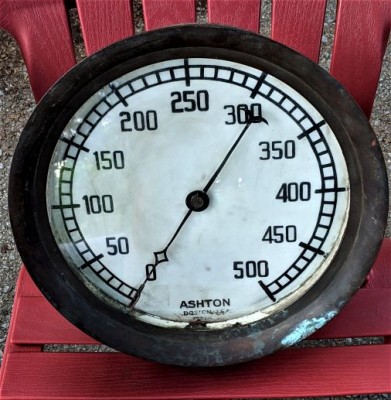 Illuminated dial pressurre gage    1.jpg