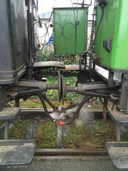 Jultog vestibule.jpg