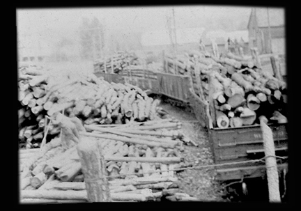 gondolaswihtProps1917.jpg