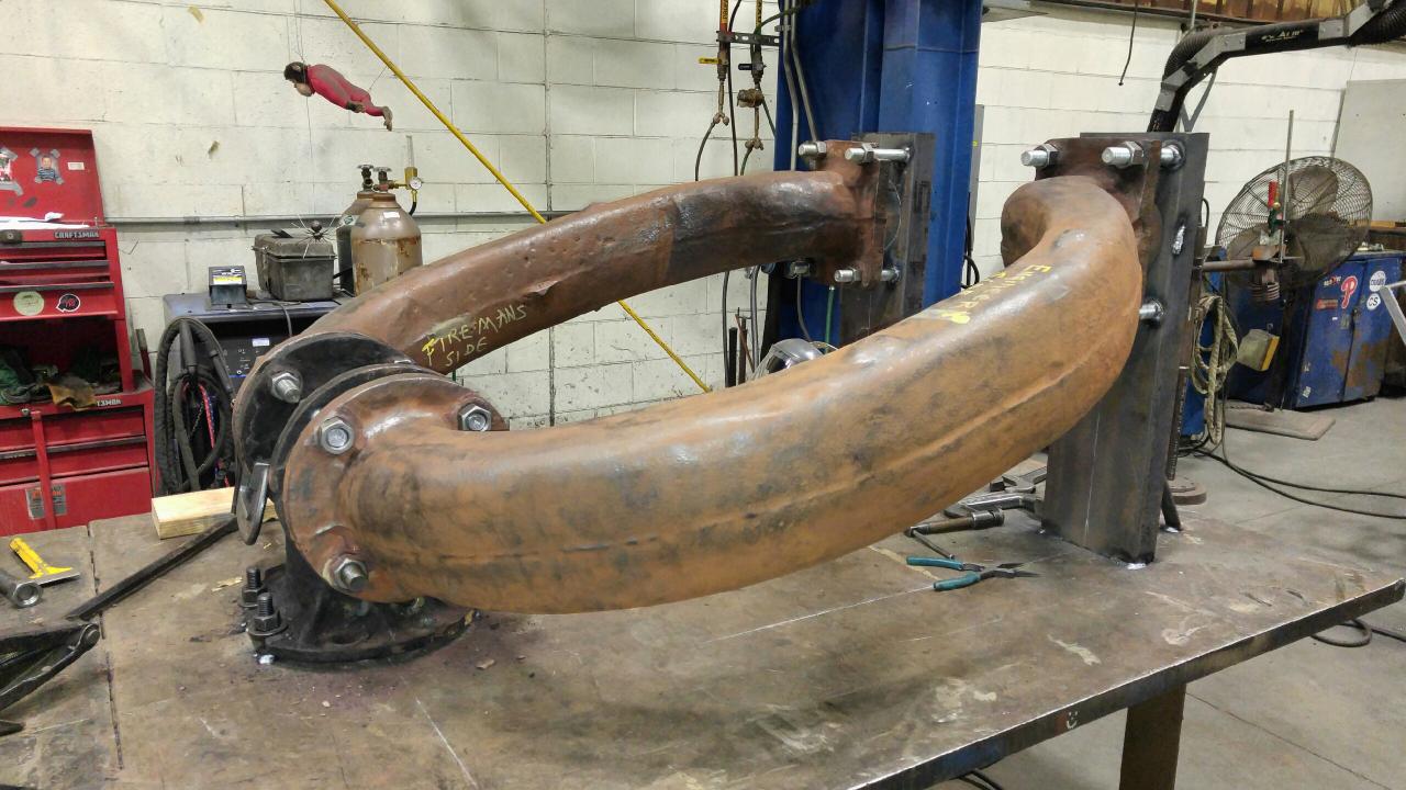 WWRR Engine 98 Steam Pipes 1.jpg
