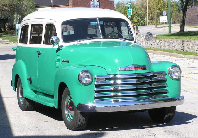 1951suburbanseacrestgreen.jpg