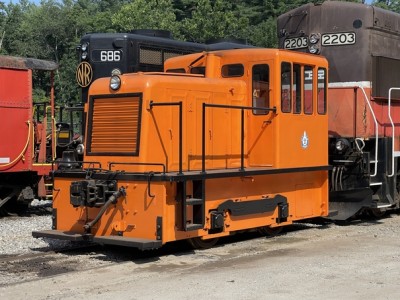 GE 25 T resized 1.jpg