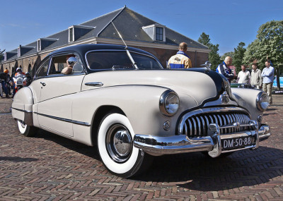 1947buicksupersedanette.jpg