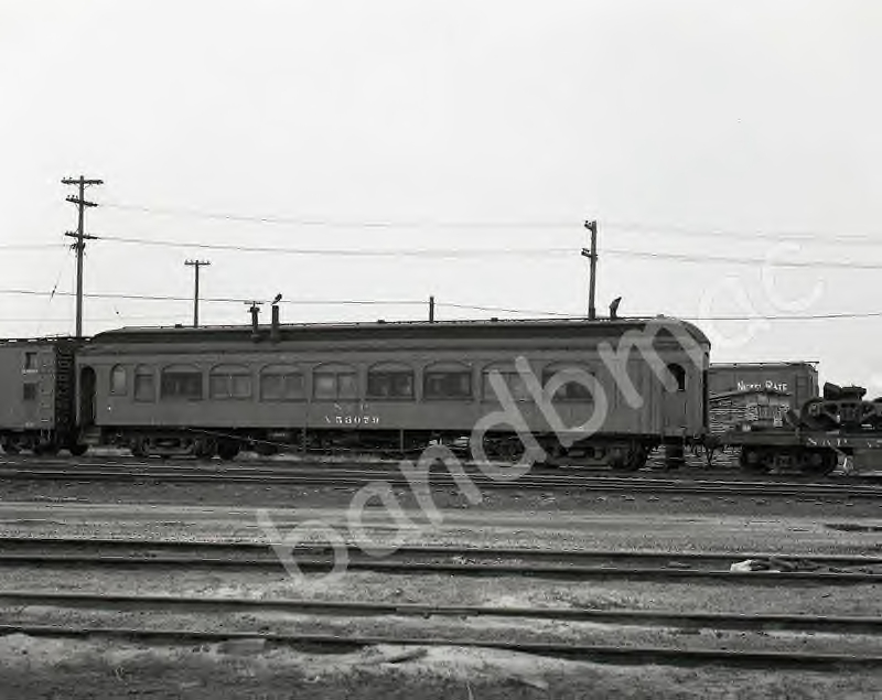 NKP  X53079 ex coach #54.jpg