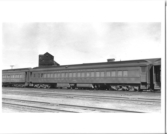 CNR Coach 5081 Winnipeg  small 1948.jpg