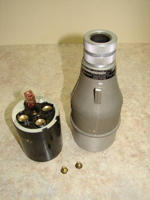 Plug B 480x640.jpg