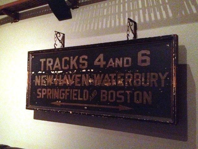 sign2.jpg