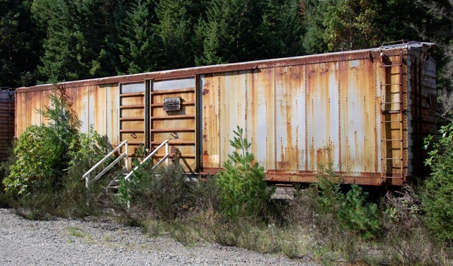 USN Box Cars 002sm.jpg
